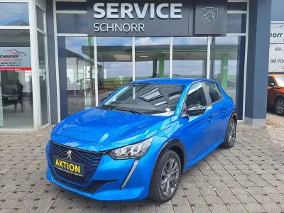 Gebraucht Peugeot e-208 Active 100 kW (136 PS) 2022 Blau Kleinwagen