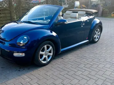 Gebraucht VW New Beetle 75 PS (55 kW) 2004 Blau Kleinwagen