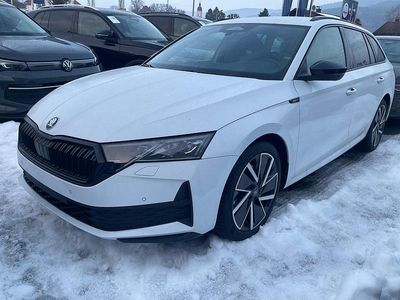 Moonweiß perleffekt Neu 2025 Skoda Octavia SportLine Kombi | 42.495 € (Etwas zu teuer)