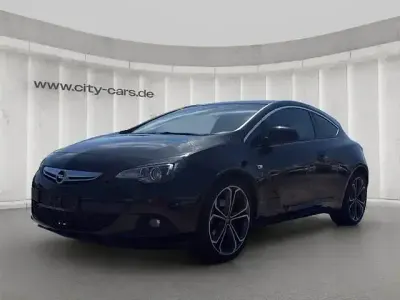 Gebraucht Opel Astra GTC Innovation 179 PS (131 kW) 2012 Schwarz Coupé