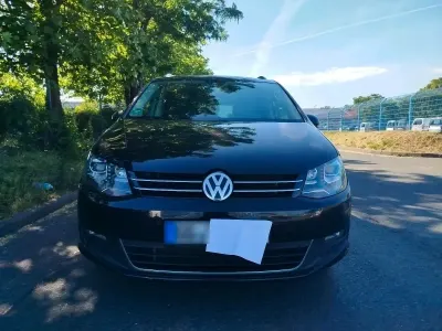 Gebraucht VW Sharan 184 PS (135 kW) 2017 Schwarz Van / Kleinbus