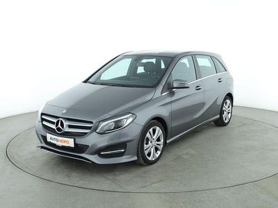 Grau Gebraucht 2015 Mercedes B180 Urban Van / Kleinbus | 16.310 € (Fairer Preis)