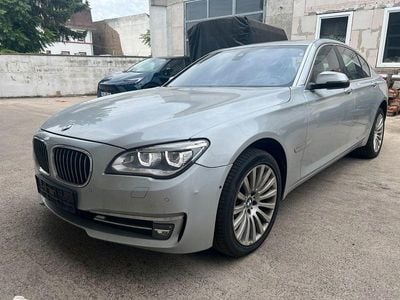 BMW 750