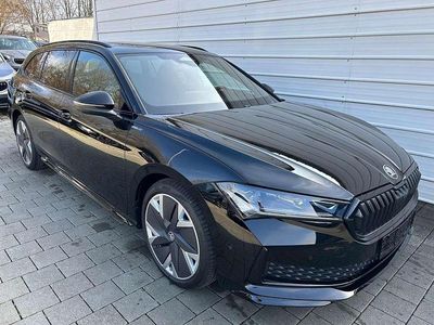 Nuova Skoda Superb SportLine 193 CV (141 kW) 2025 Nero Station wagon