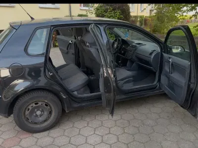 Gebraucht VW Polo 64 PS (47 kW) 2006 Schwarz Kleinwagen