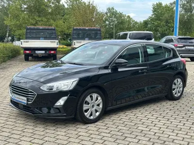 Gebraucht Ford Focus Titanium 125 PS (91 kW) 2019 Iridiumschwarzmetallic Limousine