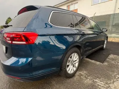 Gebraucht VW Passat Business 120 PS (88 kW) 2019 Blau Kombi