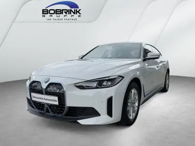 Gebraucht BMW i4 Sport Line 250 kW (340 PS) 2023 Weiß Limousine