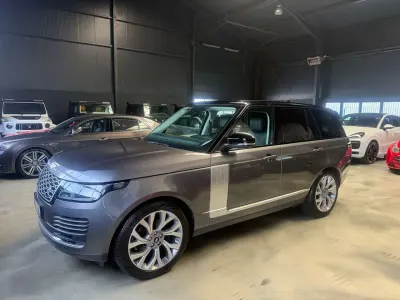 Używany Land Rover Range Rover Vogue 275 KM (202 kW) 2020 Szary SUV