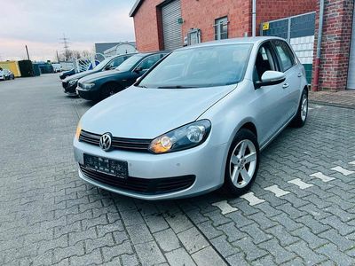 Gebraucht VW Golf VI Comfortline 122 PS (89 kW) 2010 Silber Kleinwagen