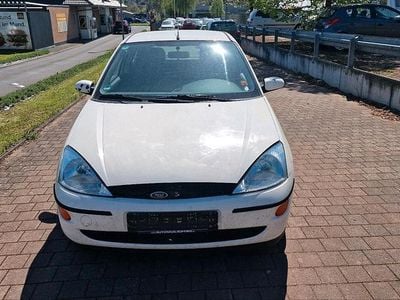 Occasion Ford Focus 75 PK (55 kW) 2000 Wit Coupé