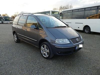VW Sharan