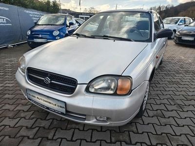 Usado Suzuki Baleno 86 HP (63 kW) 1999 Cinzento Sedan