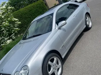 Gebraucht Mercedes CLK200 Avantgarde 163 PS (119 kW) 2006 Silber Coupé