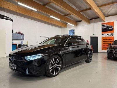 Usata Mercedes A180 116 CV (85 kW) 2023 Nero Berlina