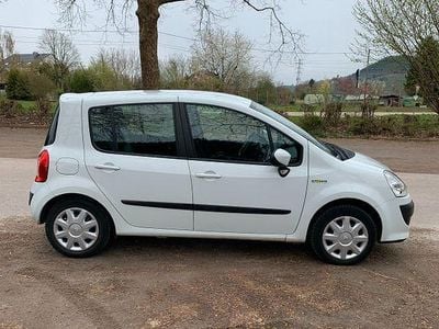 Usado Renault Modus Dynamique 111 HP (81 kW) 2009 Branco Monovolume