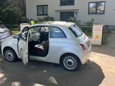 Gebraucht Fiat 500 Lounge 69 PS (50 kW) 2009 Weiß Cabrio