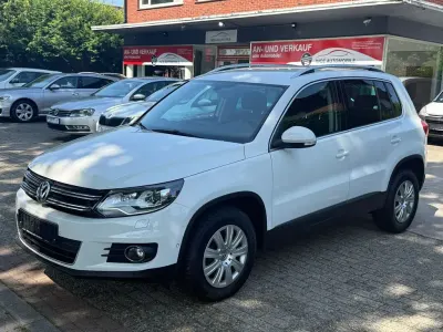Gebraucht VW Tiguan Sportline 140 PS (102 kW) 2013 Weiß SUV