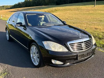 Gebraucht Mercedes S320 235 PS (172 kW) 2006 Schwarz Limousine