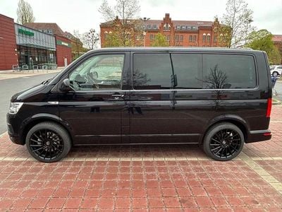 Second-hand VW T6 204 CP (150 kW) 2017 Negru Van