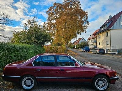 Gebraucht BMW 735 211 PS (155 kW) 1992 Rot Limousine