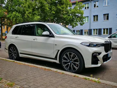 Gebraucht BMW X7 Executive 530 PS (389 kW) 2020 Weiß SUV