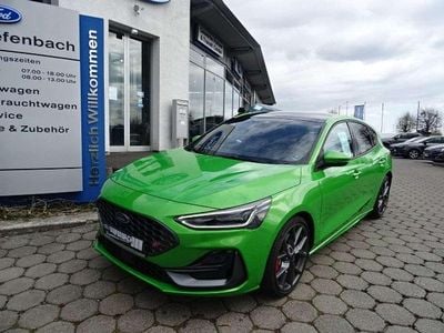 Gebraucht Ford Focus ST 280 PS (205 kW) 2025 Mean green Limousine