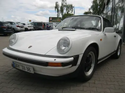 Gebraucht Porsche 911SC 204 PS (150 kW) 1983 Weiß Cabrio