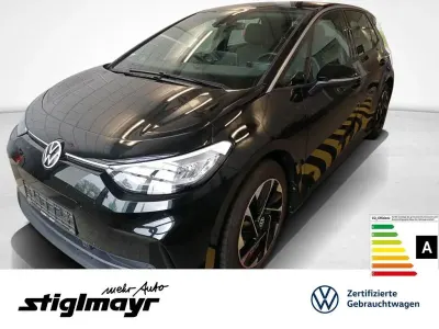 Gebraucht VW ID.3 Pro 149 kW (203 PS) 2024 Grenadillschwarz metallic Kleinwagen