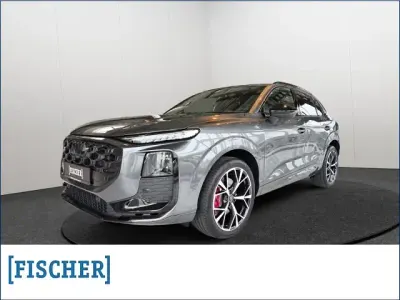 Neu Audi Q3 Advanced 265 PS (194 kW) 2026 Grau SUV