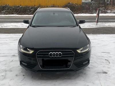 Schwarz Gebraucht 2015 Audi A4 Kombi | 9.200 € (Guter Preis)