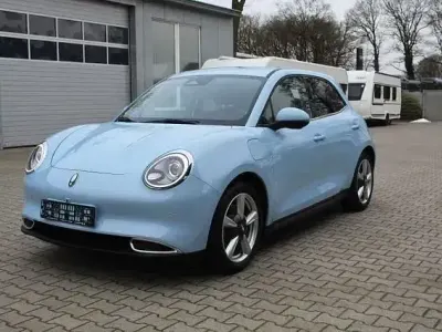Usata Ora 03 125 kW (171 CV) 2023 Blu Utilitaria