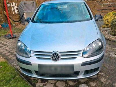 Gebraucht VW Golf IV 102 PS (75 kW) 2004 Silber Limousine