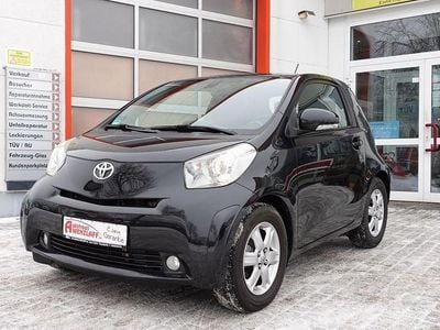 Gebraucht Toyota iQ 98 PS (72 kW) 2013 Schwarz Kleinwagen