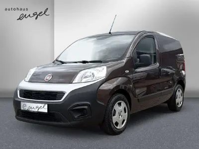 Gebraucht Fiat Fiorino S 80 PS (58 kW) 2021 Bronze metallic (metallic) Van / Kleinbus