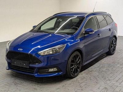 Gebraucht Ford Focus ST 250 PS (183 kW) 2017 Indicblaumet. Kombi