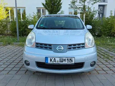 Gebraucht Nissan Note 88 PS (64 kW) 2008 Silber Kleinwagen