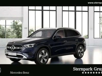 Gebraucht Mercedes GLC400d 252 PS (185 kW) 2024 Lack nautikblau SUV