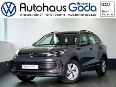 Usata VW Tiguan Basis 131 CV (96 kW) 2024 Grigio SUV