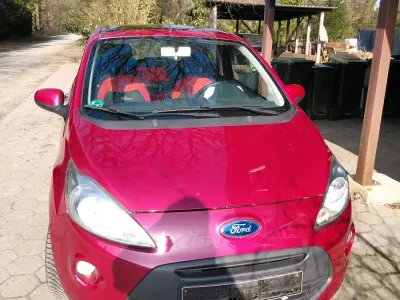 Gebraucht Ford Ka 69 PS (50 kW) 2014 Rot Kleinwagen