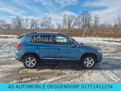 Gebraucht VW Tiguan LOUNGE 150 PS (110 kW) 2016 Blau SUV