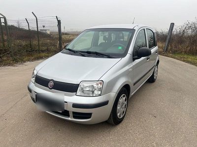 Silber Gebraucht 2012 Fiat Panda Classica Kleinwagen | 3.750 € (Fairer Preis)