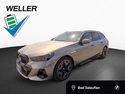 Usata BMW 530e M Sport 299 CV (219 kW) 2025 Grigio Station wagon