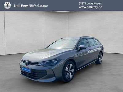 Usata VW Passat 150 CV (110 kW) 2025 Grigio Station wagon