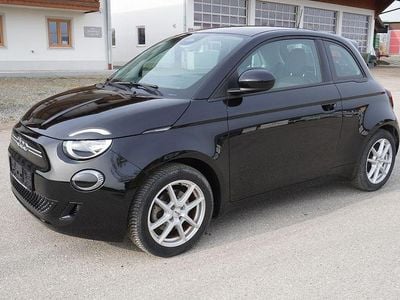 Gebraucht Fiat 500e Icon 86 kW (118 PS) 2021 Schwarz Kleinwagen
