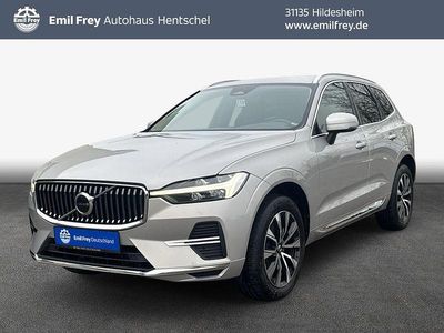 Gebraucht Volvo XC60 Plus 197 PS (144 kW) 2022 Silber SUV