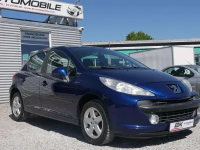 Usata Peugeot 207 95 CV (69 kW) 2009 Blu Utilitaria