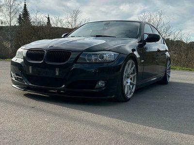 gebraucht BMW 325 i Lci E90