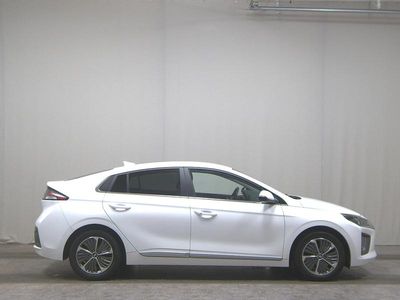 Polar white / sol Gebraucht 2022 Hyundai Ioniq Kleinwagen | 13.980 € (Fairer Preis)