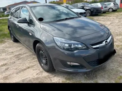Gebraucht Opel Astra Sport 110 PS (80 kW) 2015 Grau Kombi